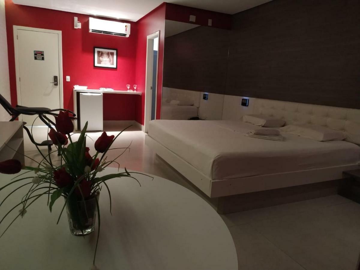 Vegas Motel Imperatriz Eksteriør bilde